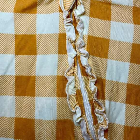 SOLD Mud Pie Zippy and Bow set - Picture 4 of 5